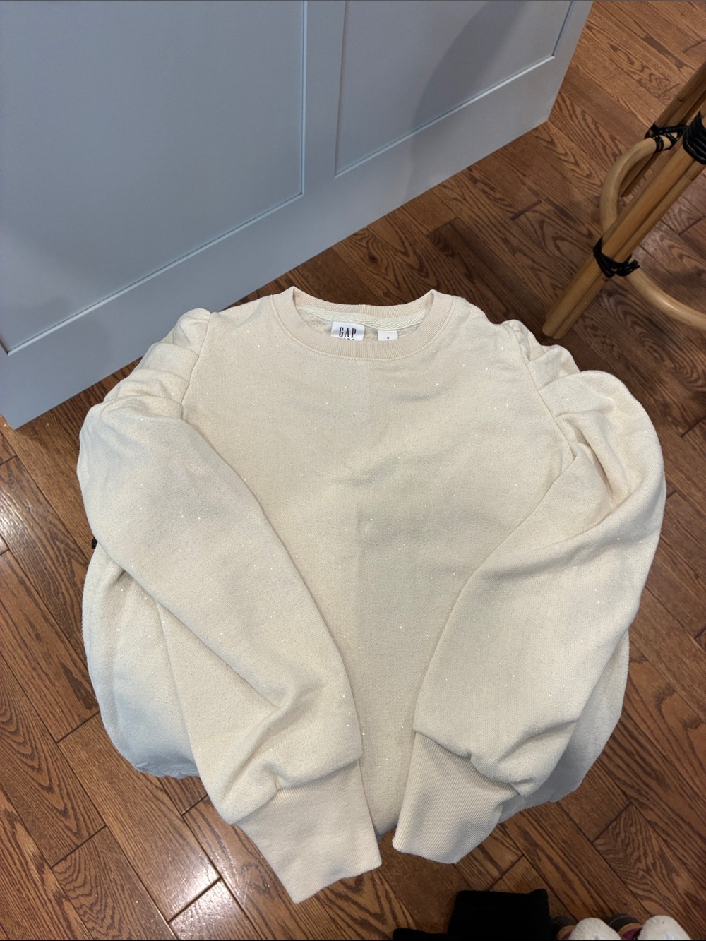 GAP Cream Glitter Puff-Sleeve Crewneck Sweater